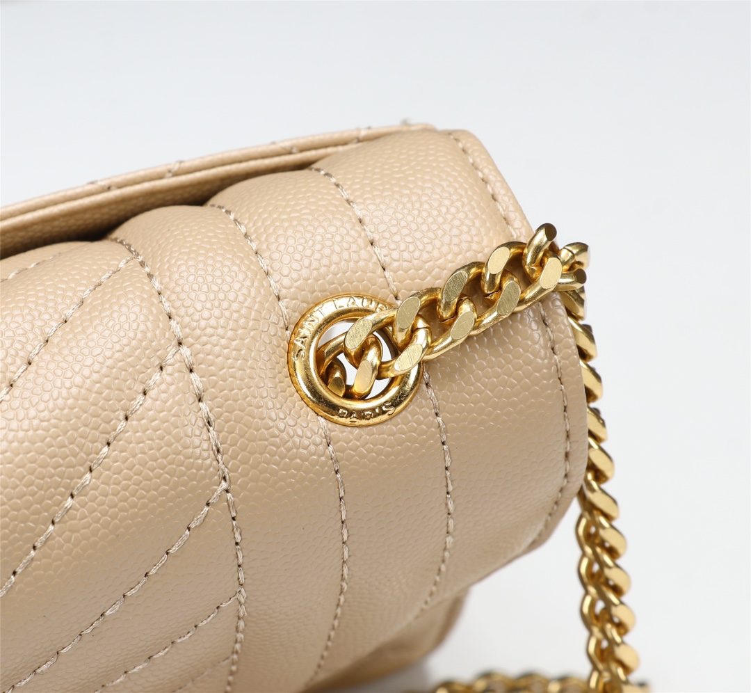Saint Laurent Envelope Small Quilted Grain De Poudre Embossed Leather Crossbody Bag Beige 21Cm 600195BOW912721 - Image 5