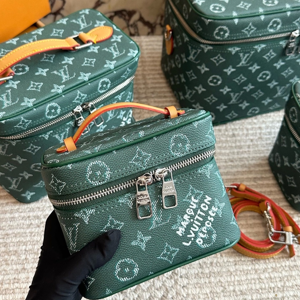 Louis Vuitton Nice Nano Green Toiletry Bag 16cm - Image 2