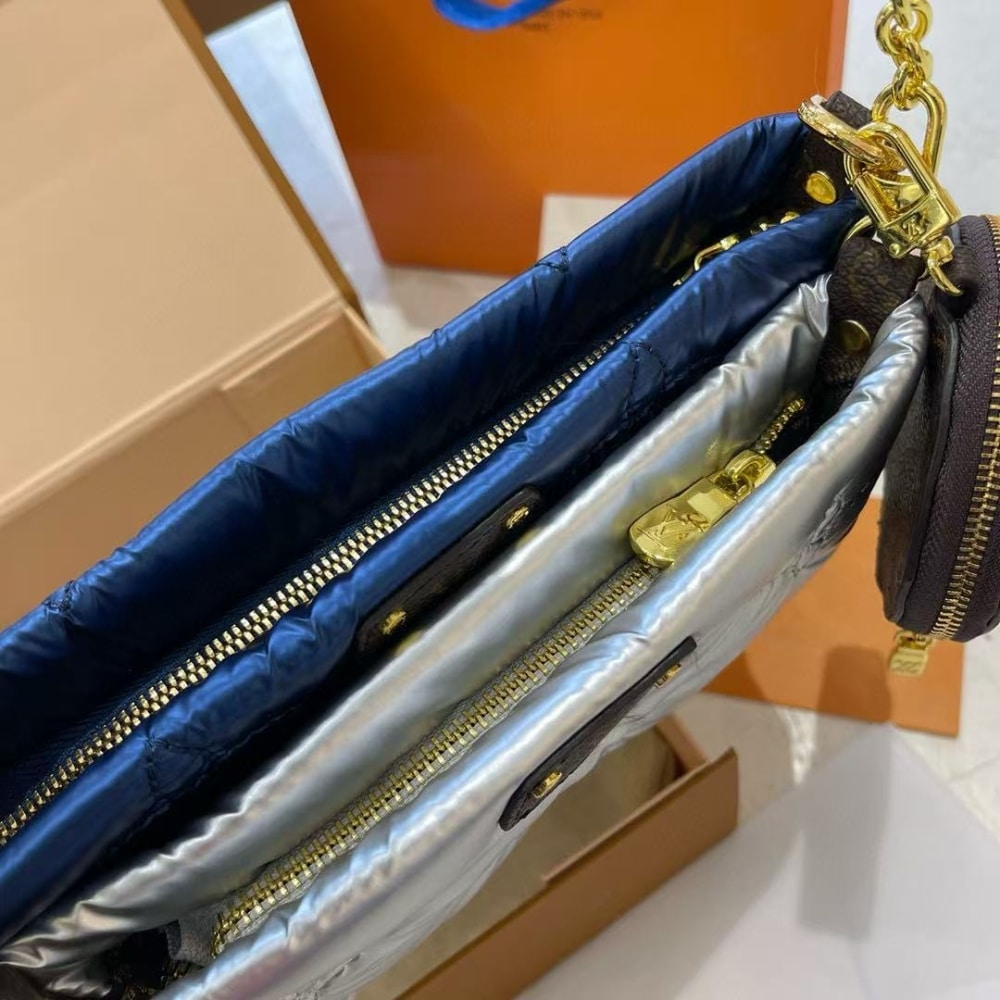 Louis Vuitton Multi Pochette Accessoires Navy And Silver Shoulder Bag 23Cm M21057 - Image 5