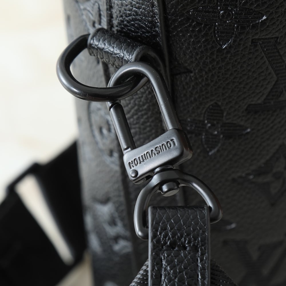 Louis Vuitton Noé Small Monogram Empreinte Bucket Bag Black 21cm M82248 - Image 6