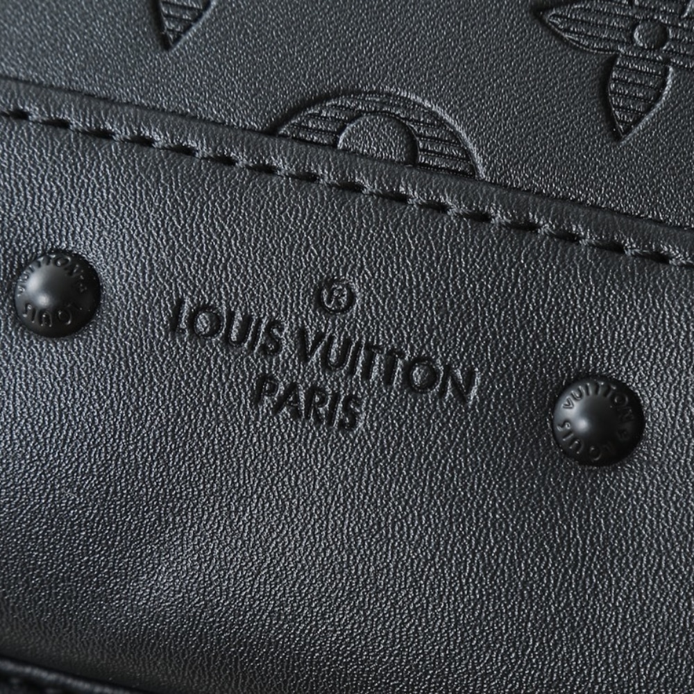 Louis Vuitton Racer Slingbag Monogram Shadow Bumbag Black 42cm M46107 - Image 9