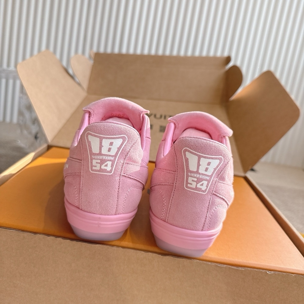 Louis Vuitton LV Footprint Soccer Suede Sneaker Pink 1ahtyk - Image 9