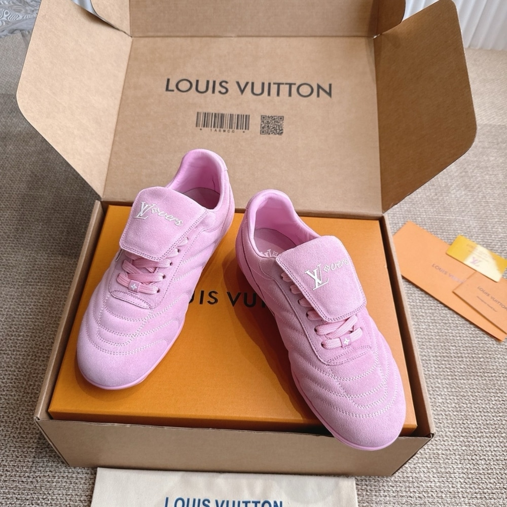 Louis Vuitton LV Footprint Soccer Suede Sneaker Pink 1ahtyk - Image 4