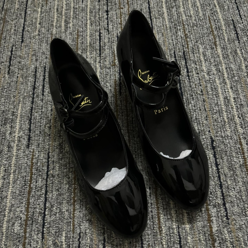 Christian Louboutin Miss Jane Patent Leather Mary Jane Pumps Black 1220145B439 - Image 3