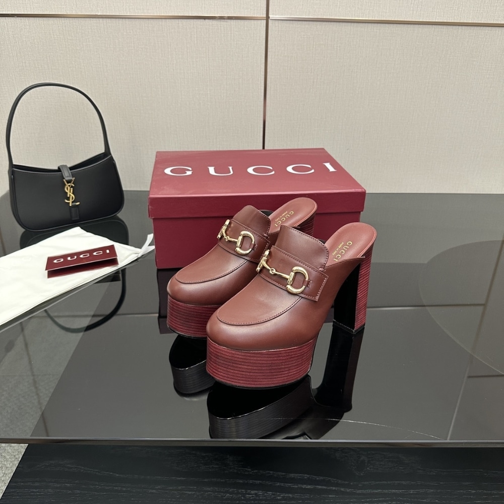 Gucci Women Platform Leather Mule With Horsebit Red 835315 Aadcw 6207 - Image 5