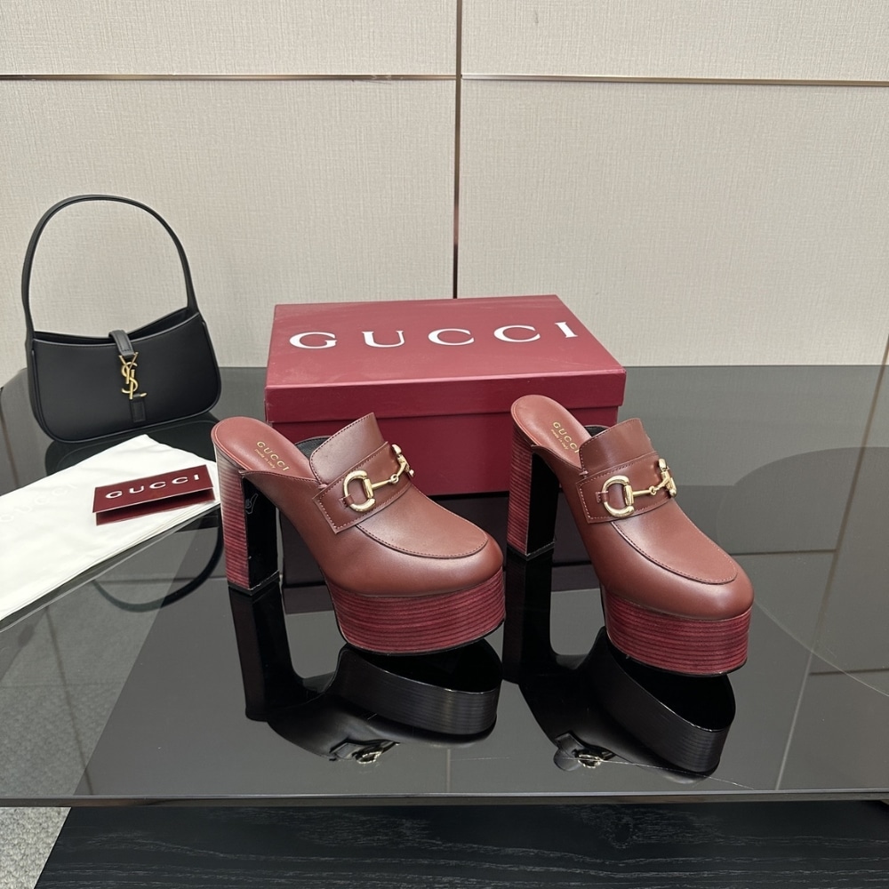 Gucci Women Platform Leather Mule With Horsebit Red 835315 Aadcw 6207 - Image 3