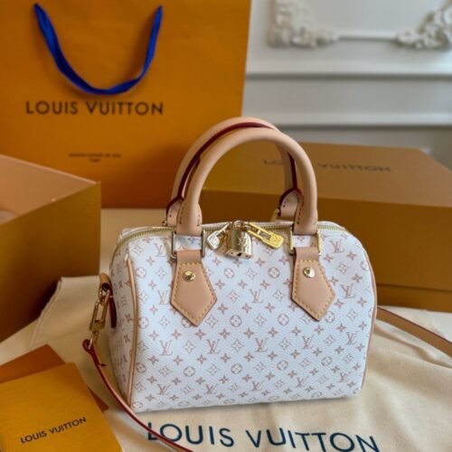 Alternative view of Louis Vuitton Speedy Bandouliére 20 Mastic Cream 20Cm M12747