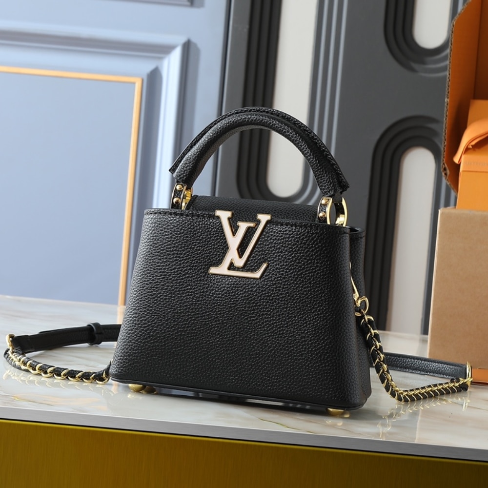Louis Vuitton Capucines Mini Grained Leather Top Handle Bag Black 21cm - Image 2