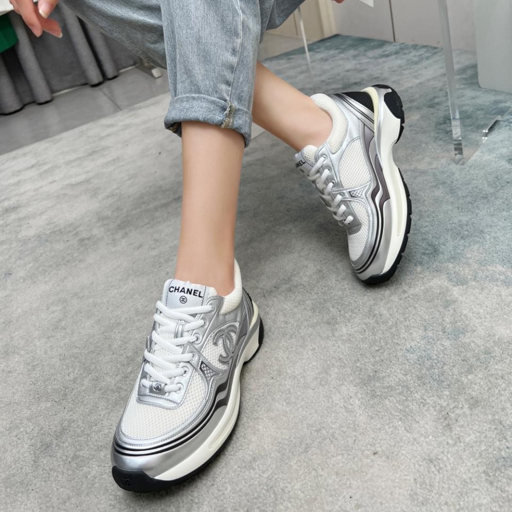 Chanel Sneaker Fabric And Laminated White And Silver G39792 Y56368 K5451 - Image 7