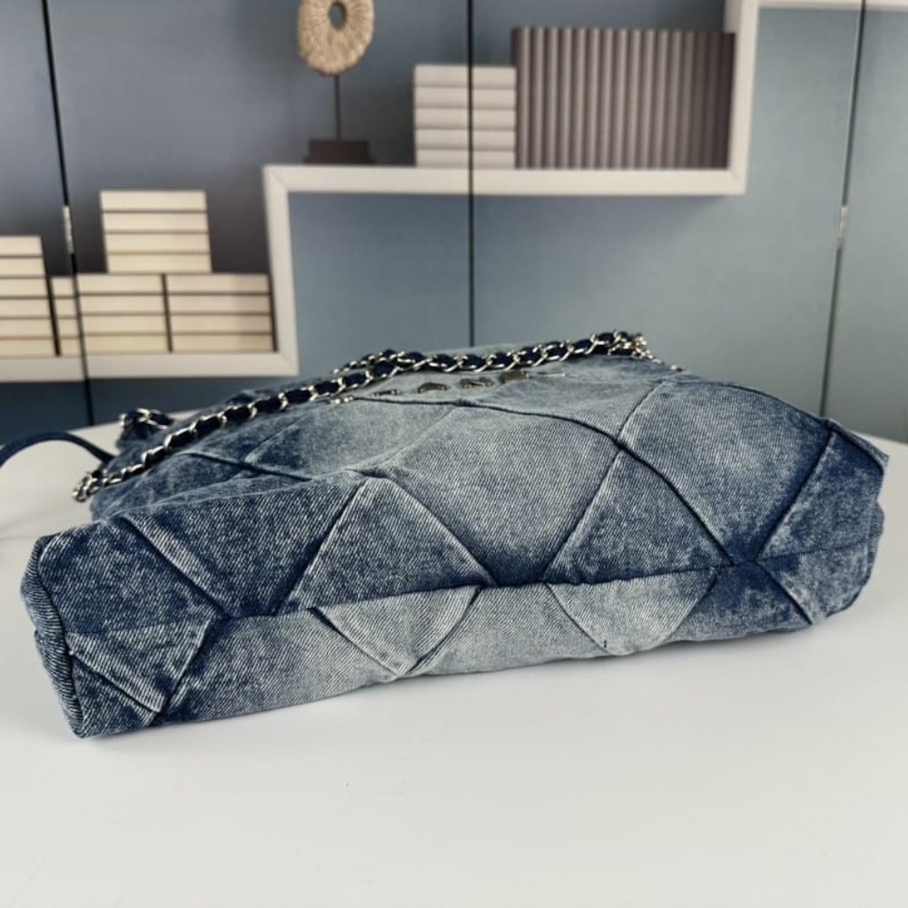 Chanel 22 Large Washed Denim Shoulder Bag Blue 41cm AS3261 B10439 NM981 - Image 7