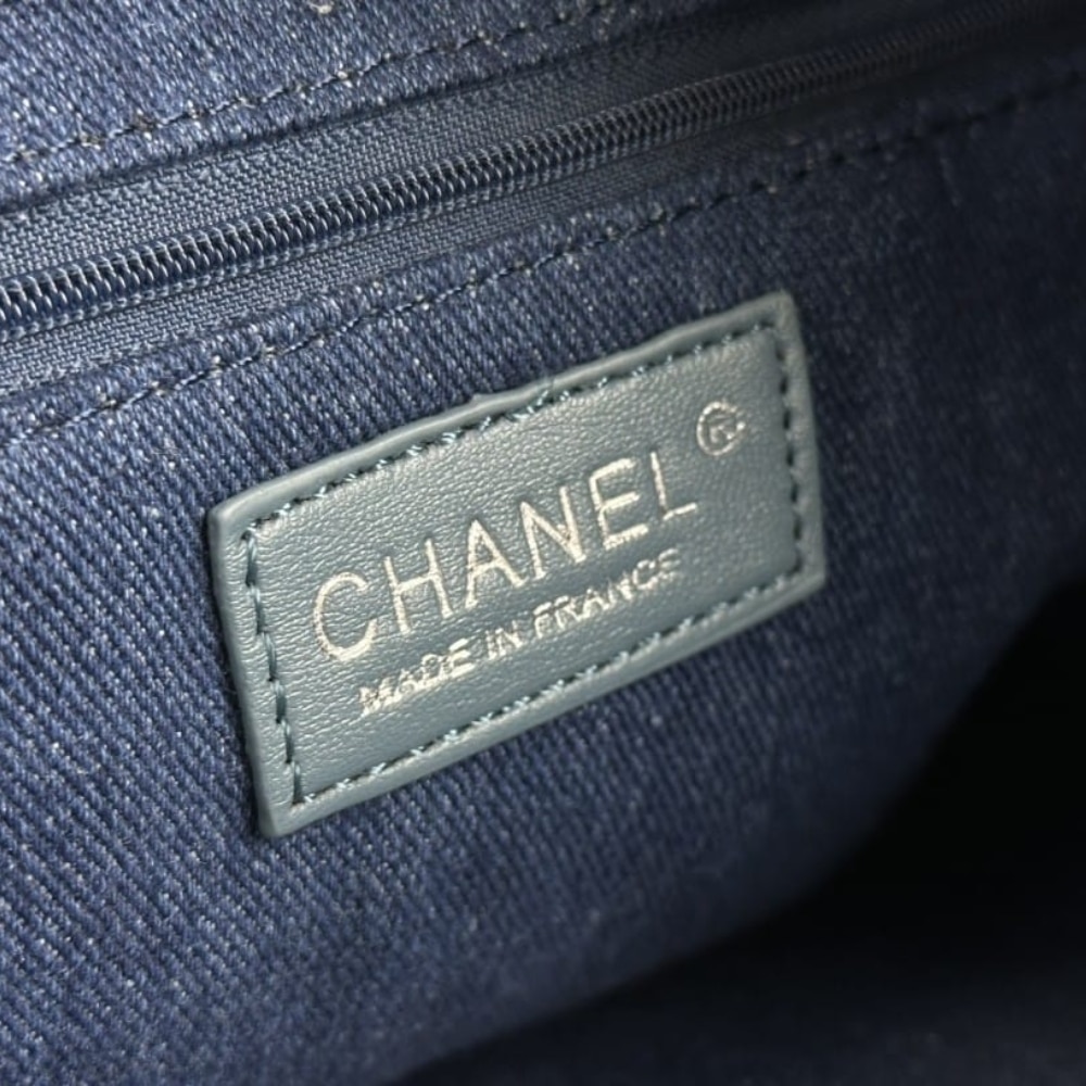 Chanel 22 Large Washed Denim Shoulder Bag Blue 41cm AS3261 B10439 NM981 - Image 9