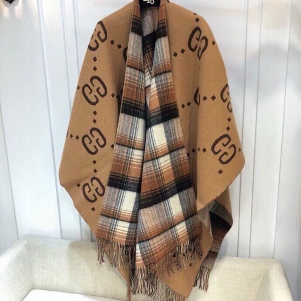 Gucci Reversible GG Wool Cape Poncho Beige 185cm 553118 4G200 9764 - Image 4