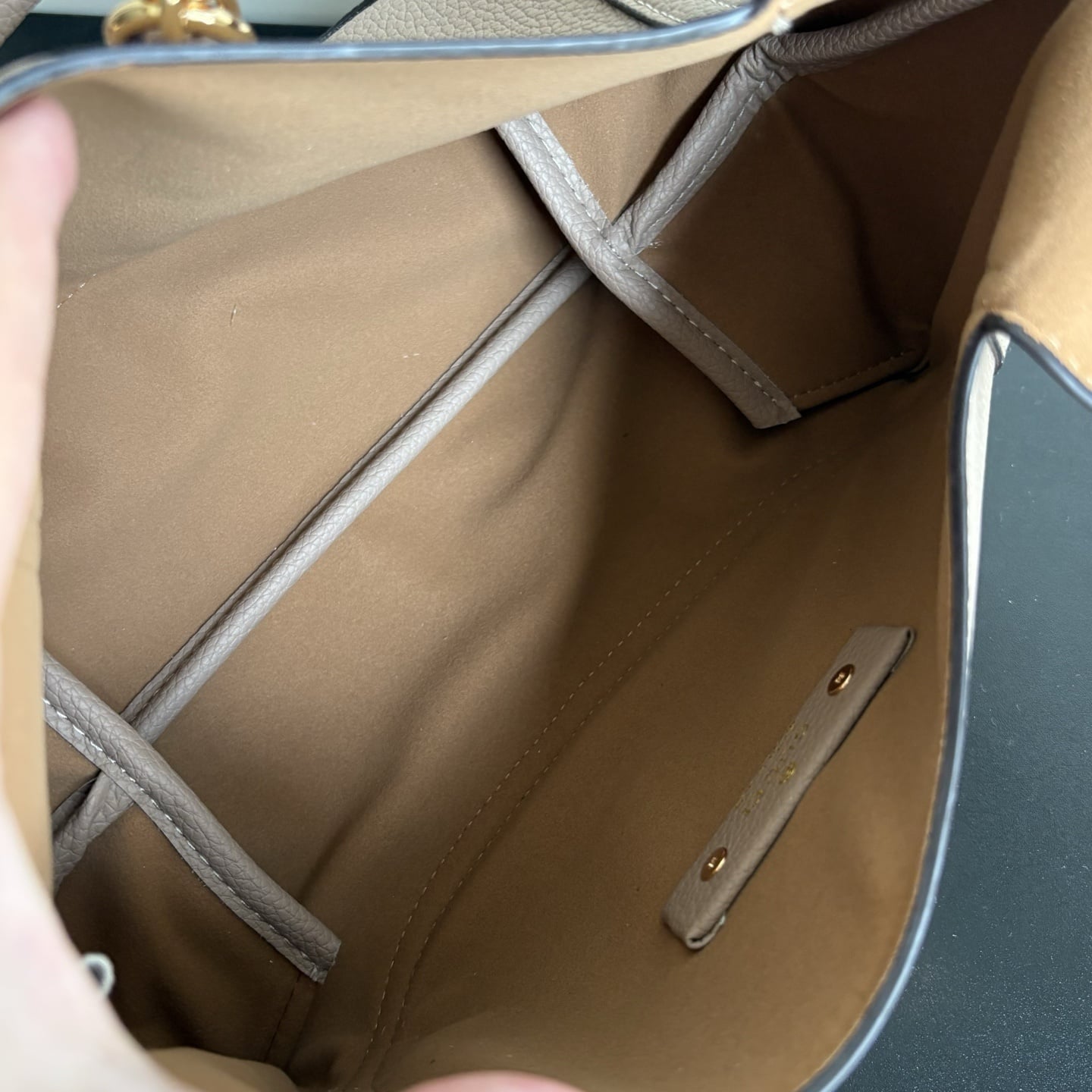 Gucci Softbit Medium Leather Top Handle Bag Light Pink 27Cm 837467 Aaeao 1523 - Image 9