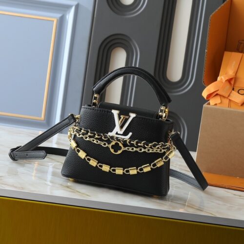 Alternative view of Louis Vuitton Capucines Mini Black 21Cm