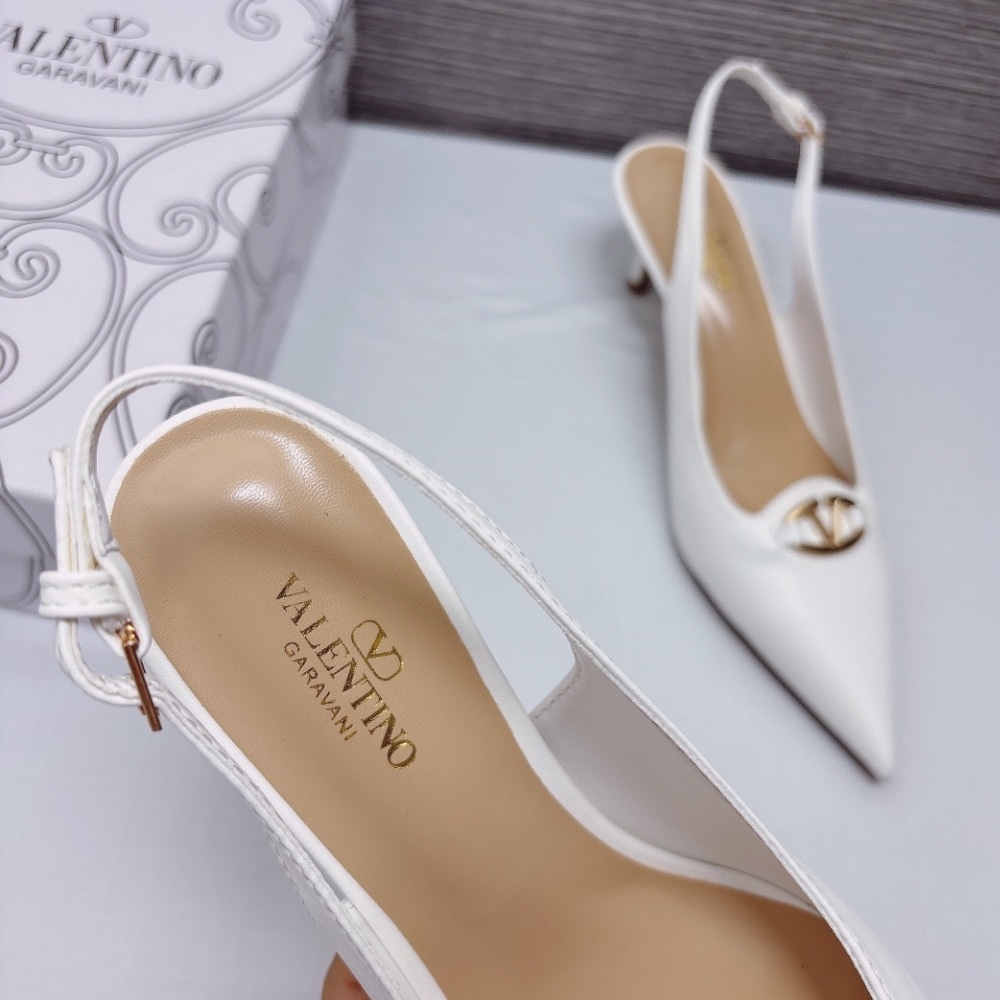 Valentino Vlogo The Bold Edition Slingback Pumps 60mm In White - Image 7