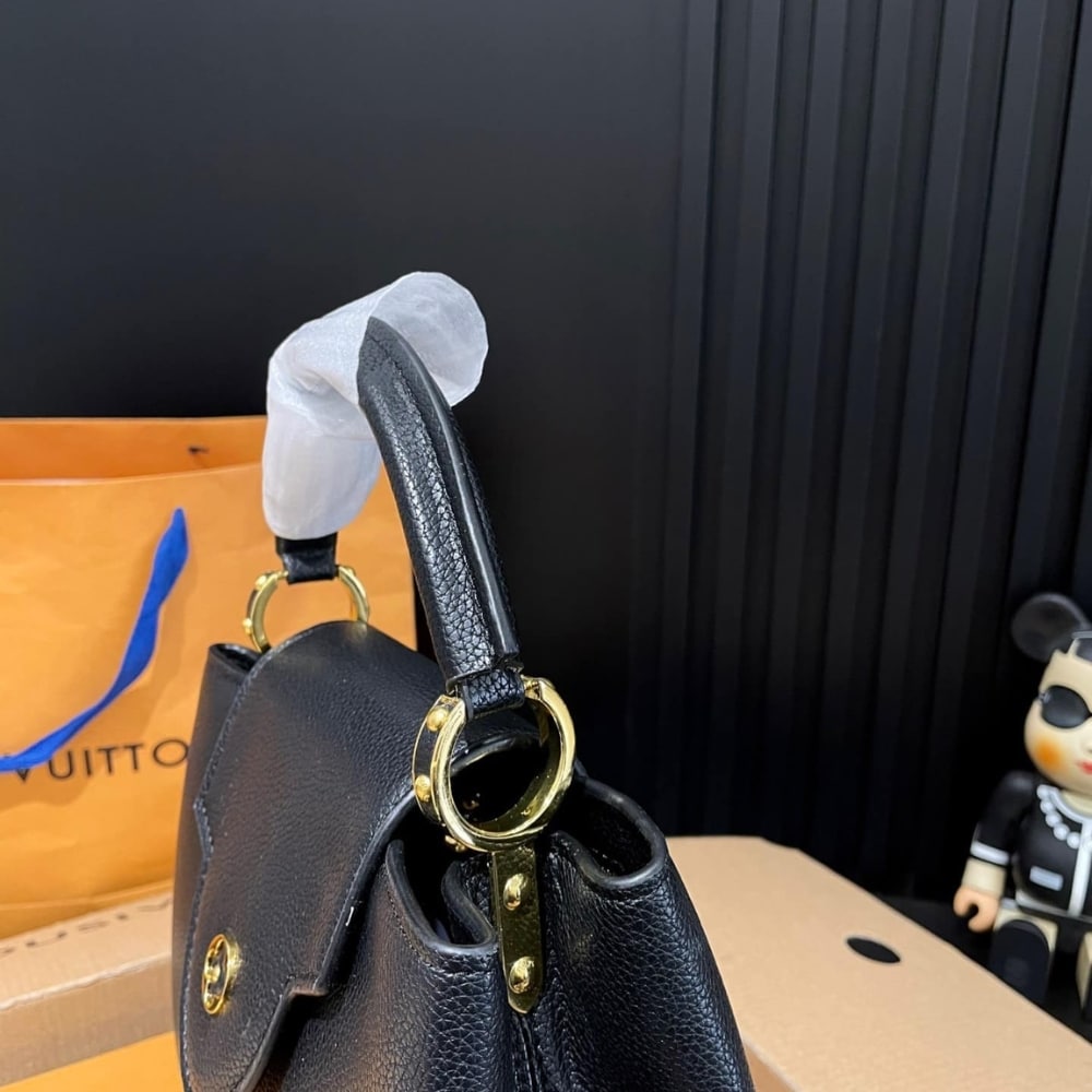 Louis Vuitton Capucines BB Leather Handbag Black 27Cm M94755 - Image 7