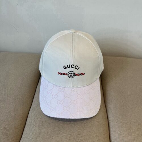 Alternative view of Gucci GG Supreme Canvas Baseball Cap White