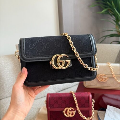 Alternative view of Gucci Go Small Shoulder Bag Black 21Cm 826761 Faekk 1000