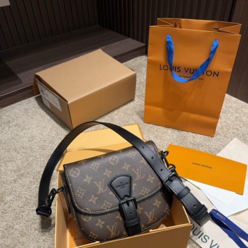 Alternative view of Louis Vuitton Montsouris Messenger PM​ Monogram Canvas Brown 19Cm M47060