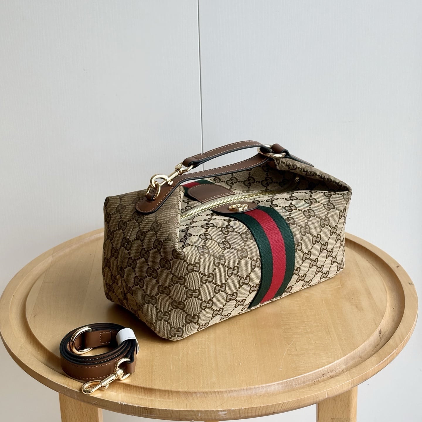 Gucci Vanity Medium GG Canvas Top Handle Bag Beige And Brown 27Cm 857799 FAFUF 9870 - Image 3
