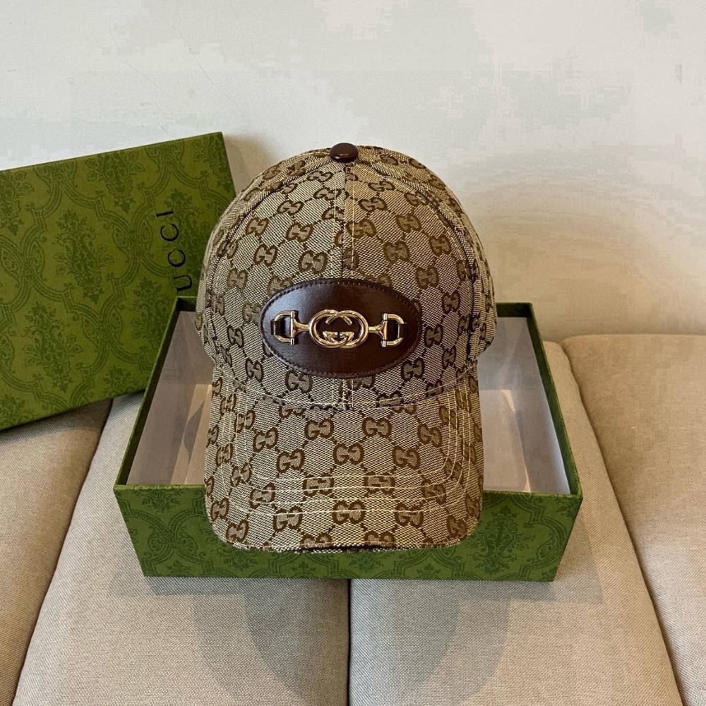 Gucci GG Supreme Canvas Baseball Cap Brown - Image 2