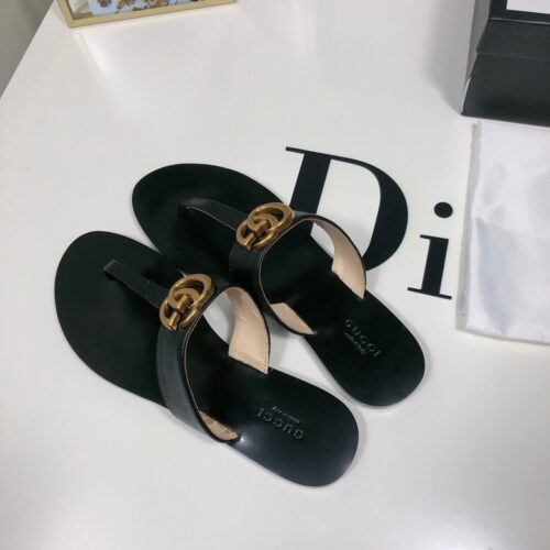 Alternative view of Gucci Leather Thong Sandals Black ‎497444 A3N00 1000