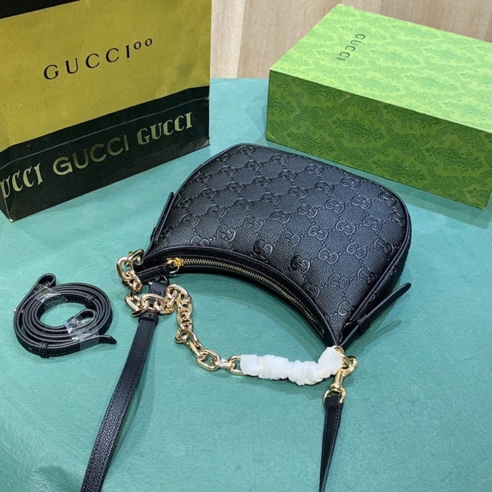 Gucci GG Emblem Small Grained Leather Shoulder Bag Black 23Cm 815409 Aaeem 1000 - Image 8