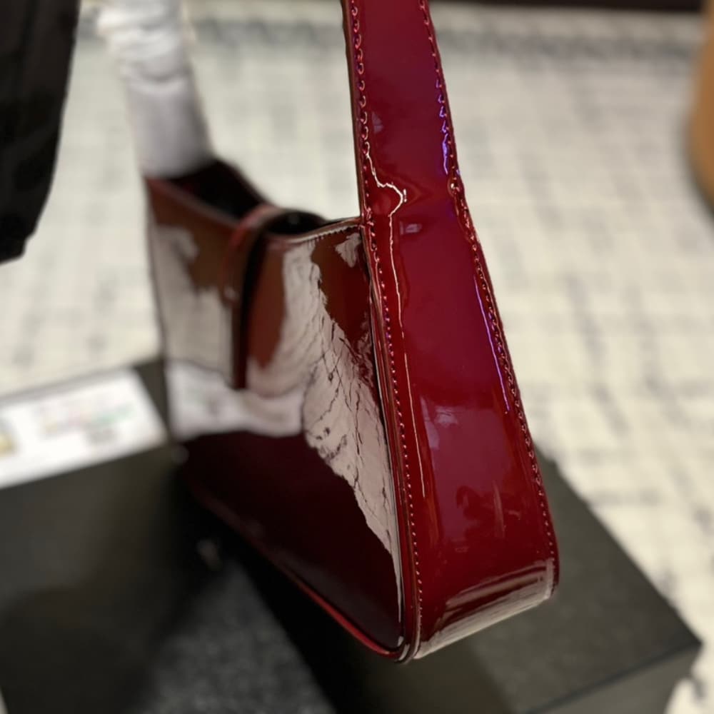Saint Laurent Le 5 A 7 Patent Leather Hobo Bag Wine Red 25Cm 657228B870W6413 - Image 7