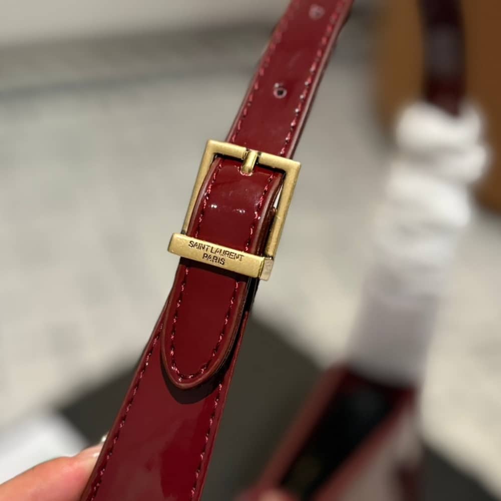 Saint Laurent Le 5 A 7 Patent Leather Hobo Bag Wine Red 25Cm 657228B870W6413 - Image 5