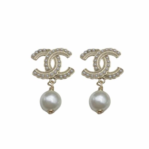 Chanel Dangle Earrings Pearls Gold