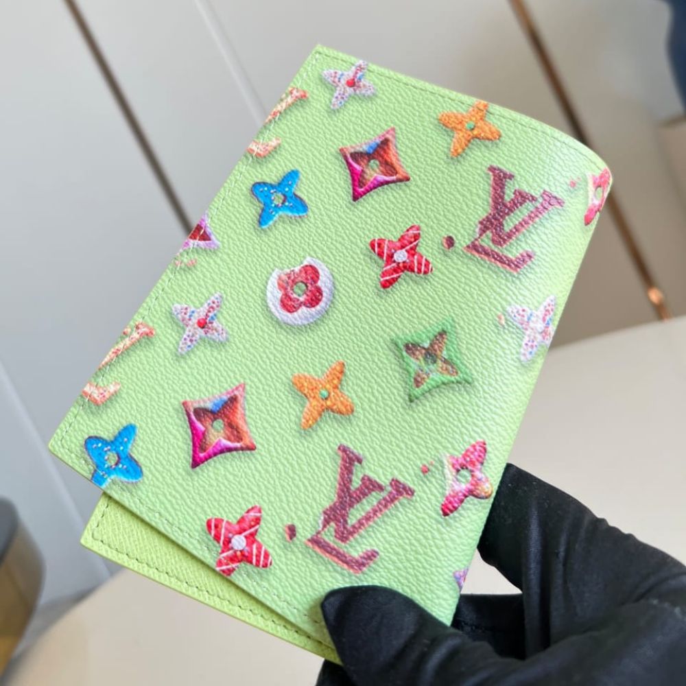 Louis Vuitton Passport Cover Monogram Donuts Green 14Cm M28039 - Image 3