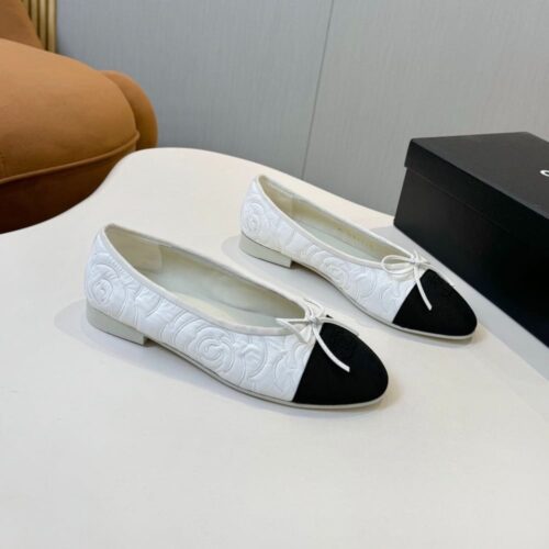 Alternative view of Chanel Ballerina Embroidered Fabric And Grosgrain White Black G02819 B21026 U1898