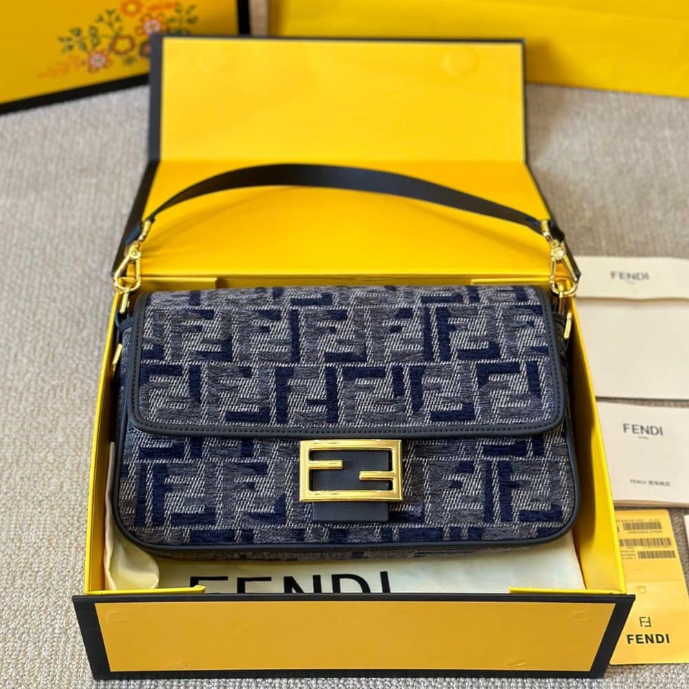 Fendi Baguette Medium FF Chenille Shoulder Bag Dark Blue 27Cm - Image 2