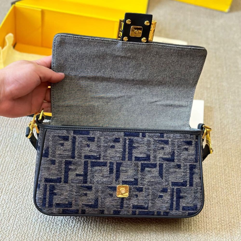 Fendi Baguette Medium FF Chenille Shoulder Bag Dark Blue 27Cm - Image 6
