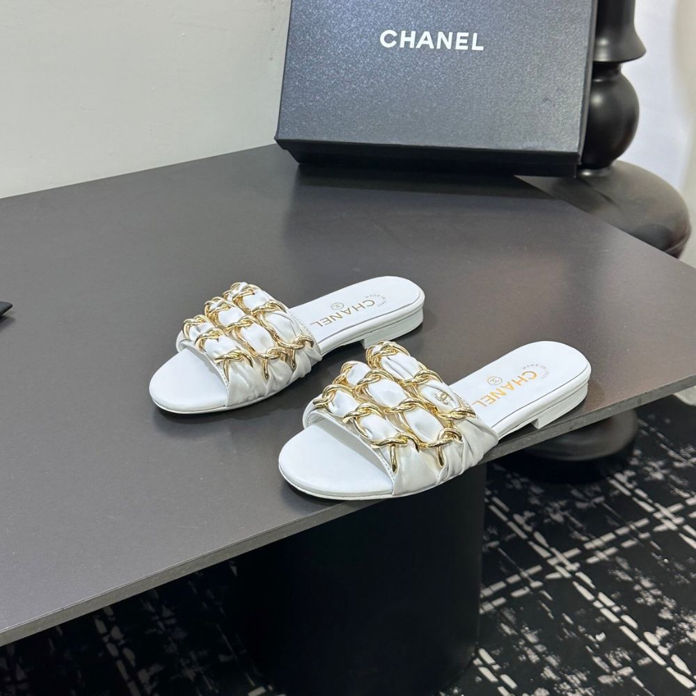 Chanel Slide Sandals Gold Chain White - Image 2