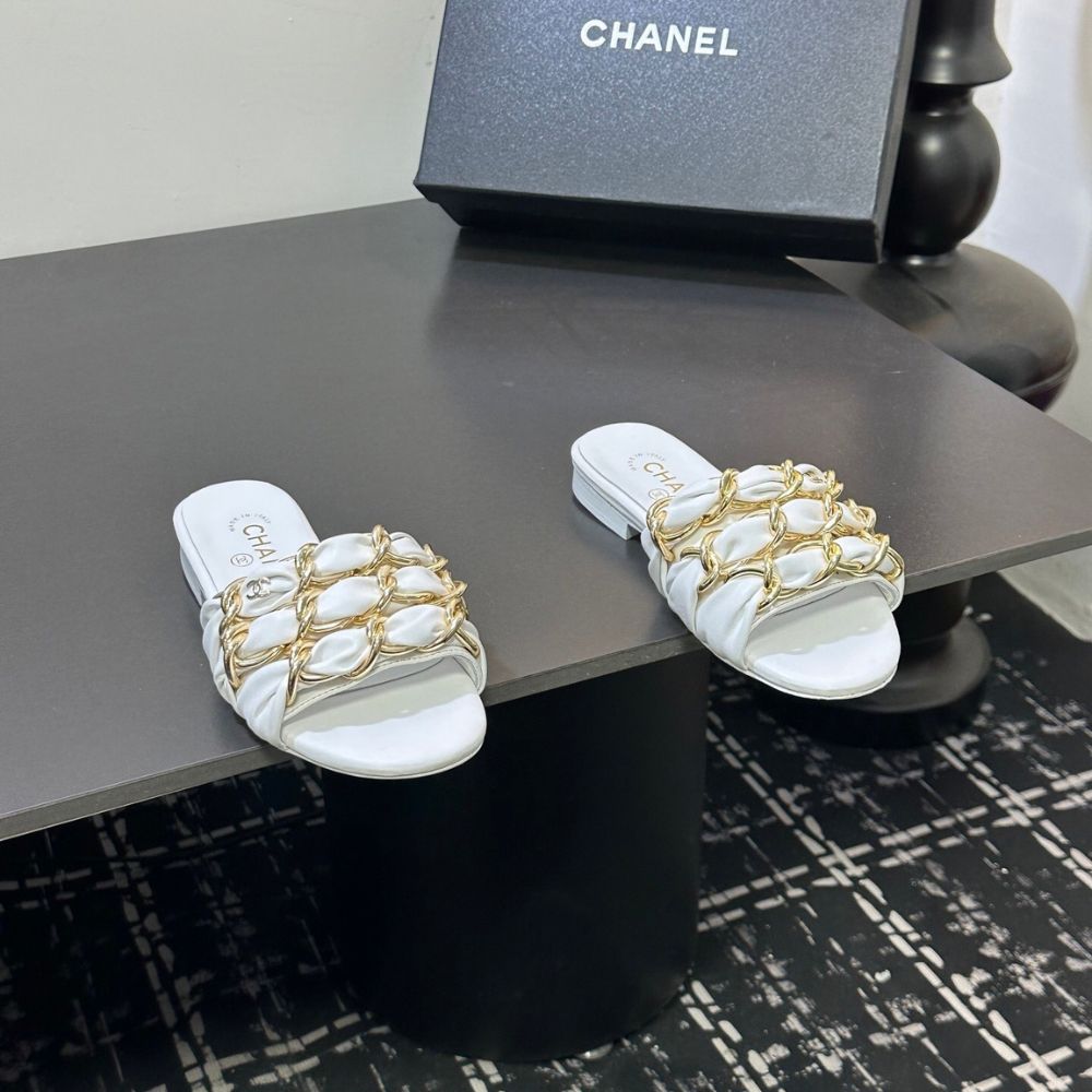 Chanel Slide Sandals Gold Chain White - Image 4