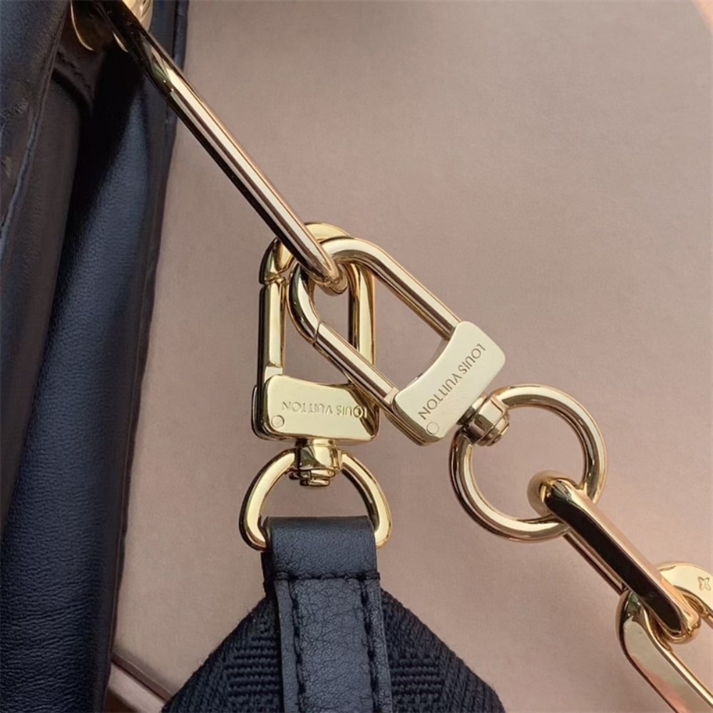 Louis Vuitton Coussin PM Monogram Embossed Shoulder Bag Black 26Cm M21260 - Image 5