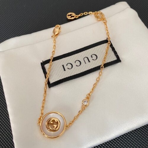Alternative view of Gucci Interlocking Gold Bracelet Gold 786749 J85i0 8070