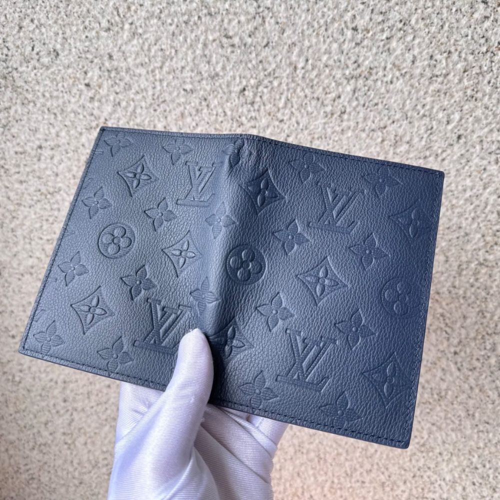 Louis Vuitton Passport Cover Monogram Shadow Navy Blue 14Cm M14792 - Image 6