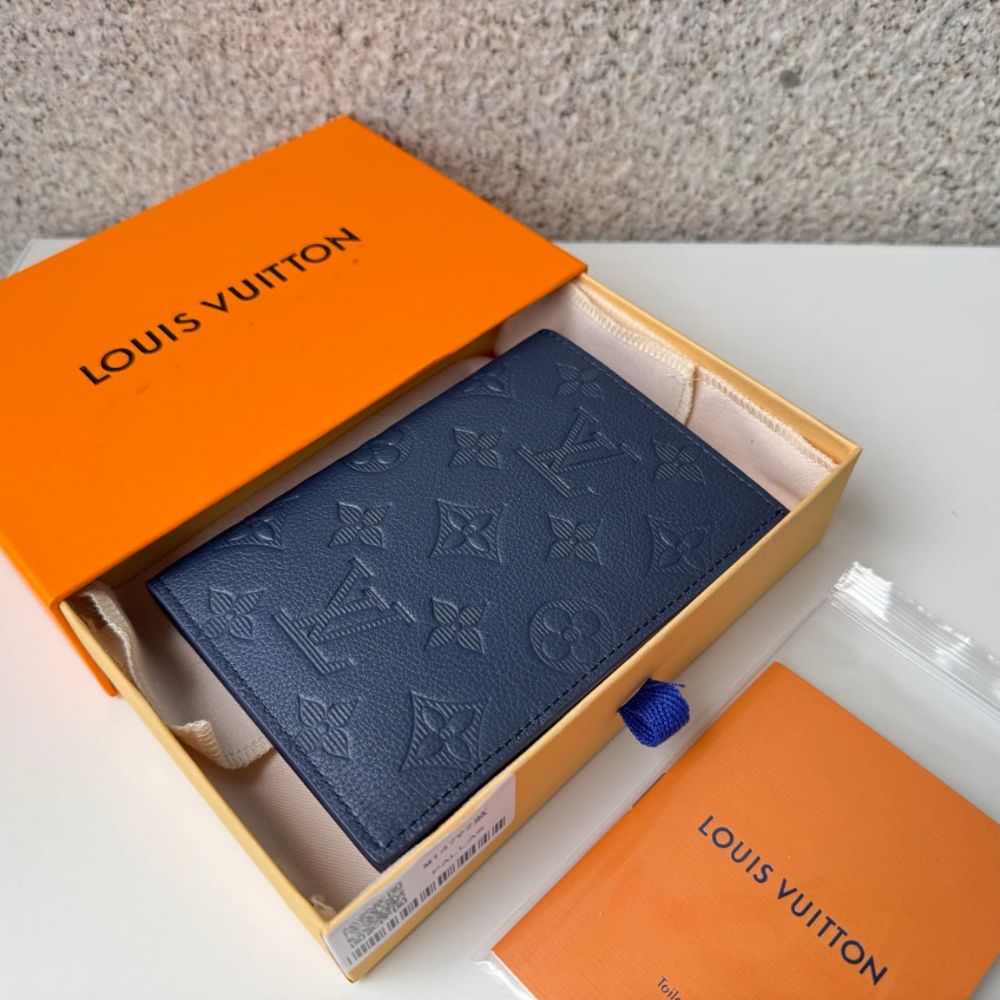 Louis Vuitton Passport Cover Monogram Shadow Navy Blue 14Cm M14792 - Image 4