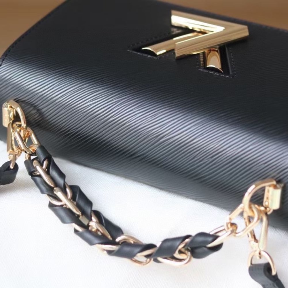 Louis Vuitton Twist MM Epi Leather Handbag Black 23Cm - Image 6