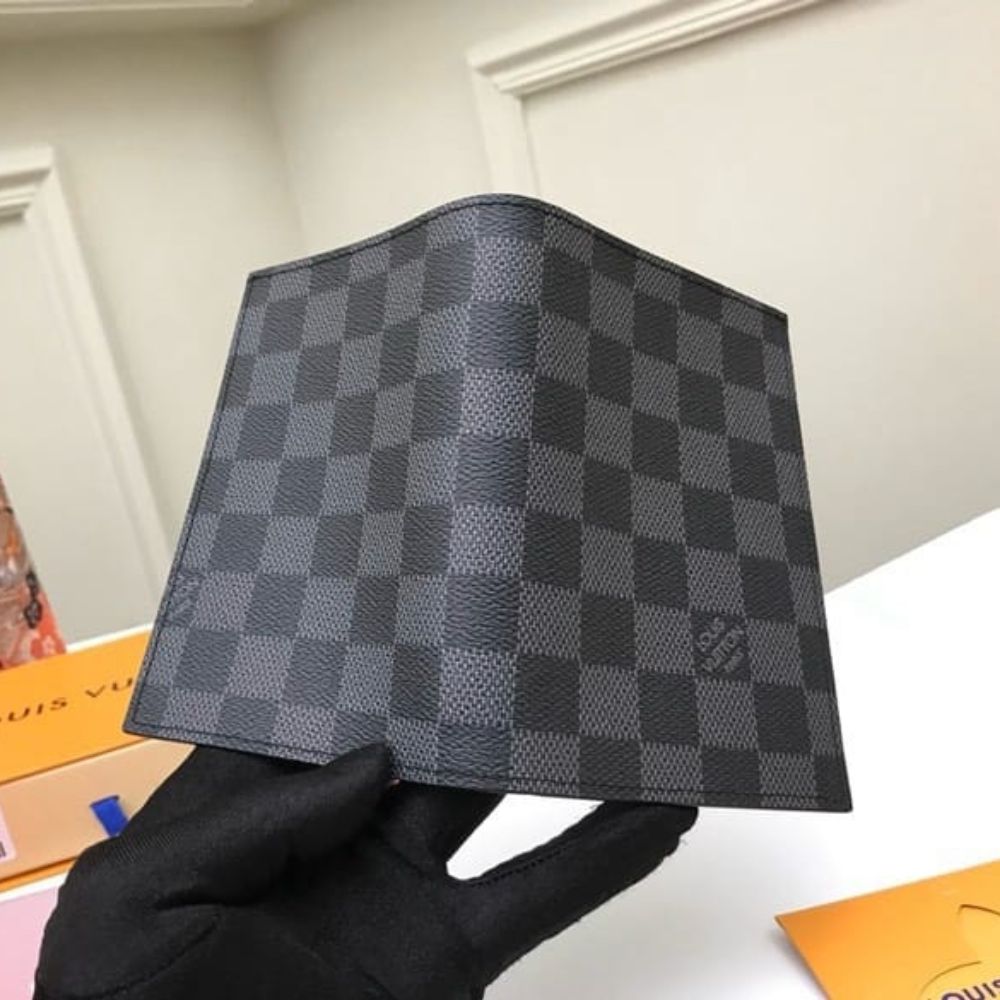 Louis Vuitton Passport Cover Damier Graphite 14Cm N64411 - Image 5