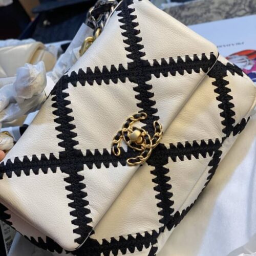 Alternative view of Chanel 19 Small Smooth Leather Flap Bag White Black 24cm AS1160 B04824 C0200