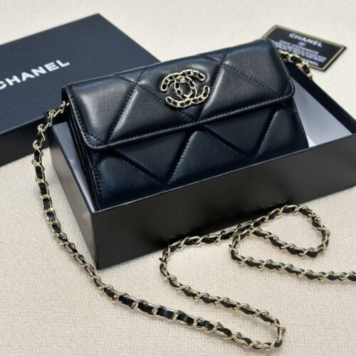 Alternative view of Chanel 19 Small Smooth Leather Wallet On Chain Black 19cm