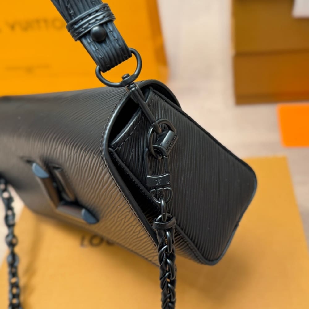 Louis Vuitton Twist West Epi Leather Shoulder Bag Black 23Cm M25336 - Image 5