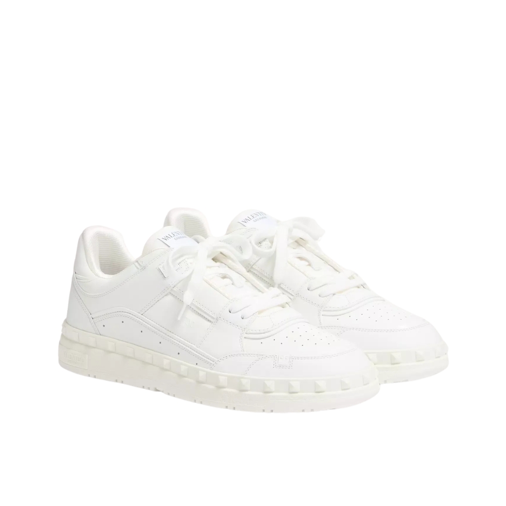 Valentino Garavani Freedots Low Top Trainer Sneaker White 8Y2S0H43RDG 0BO