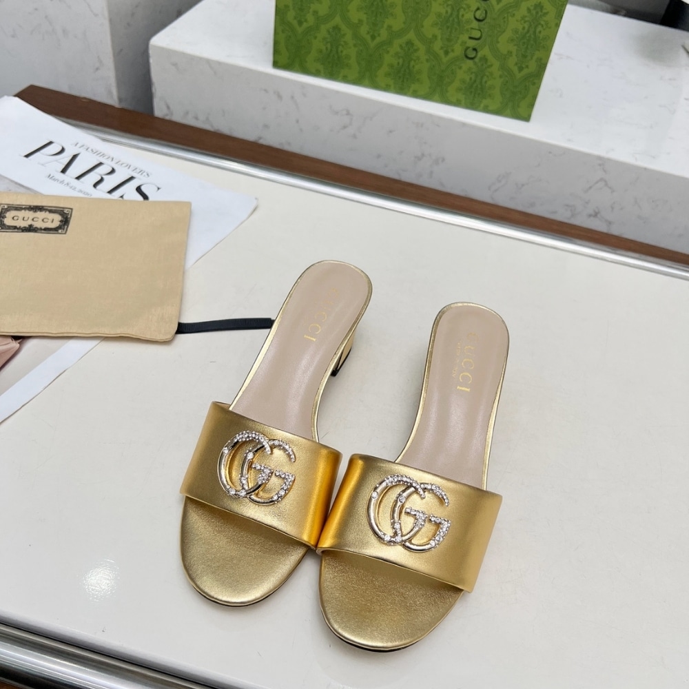 Gucci Nojum Women's Slide Leather Sandal Gold 817257B8B008024 - Image 2