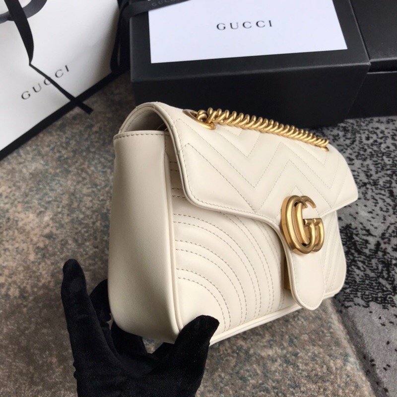 Gucci GG Marmont Mini Matelasse Leather Shoulder Bag White 22Cm 446744 DTDIT 9022 - Image 3