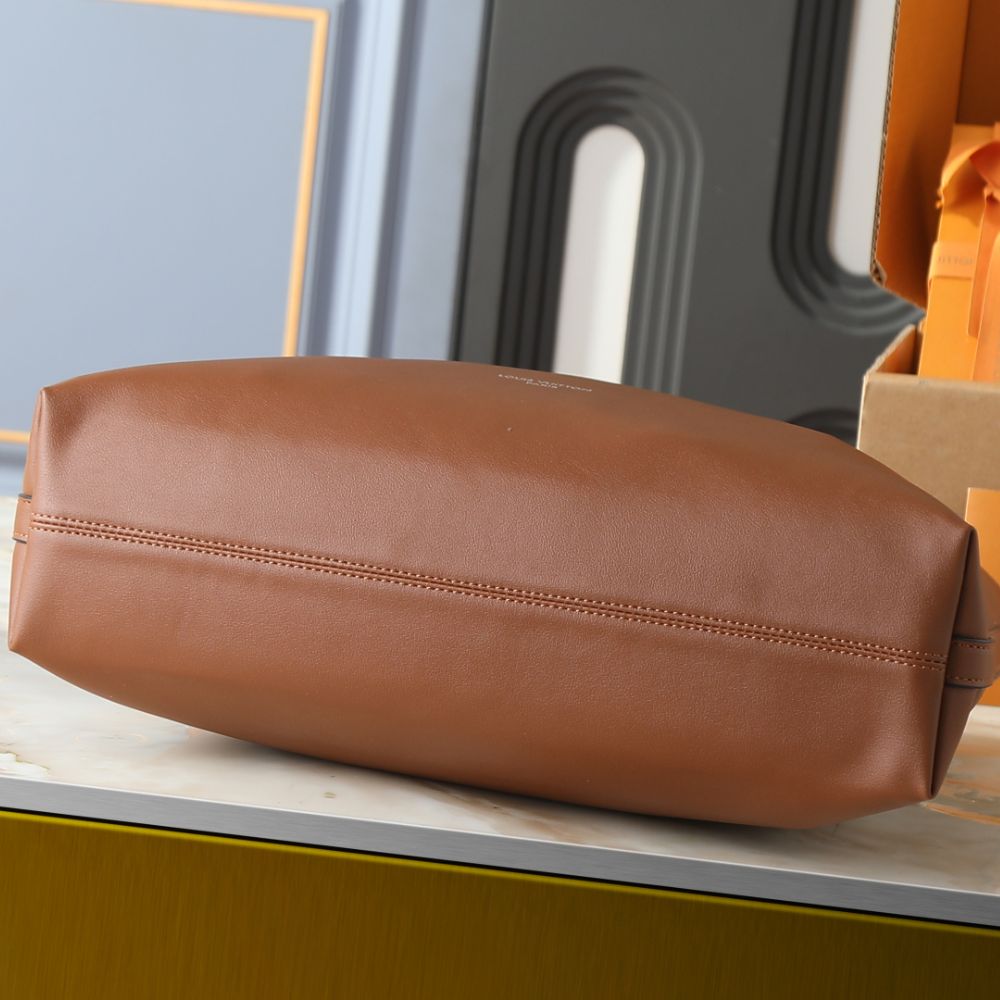 Louis Vuitton Vagabond Hobo Malletier Caramel Brown 48Cm M28392 - Image 4