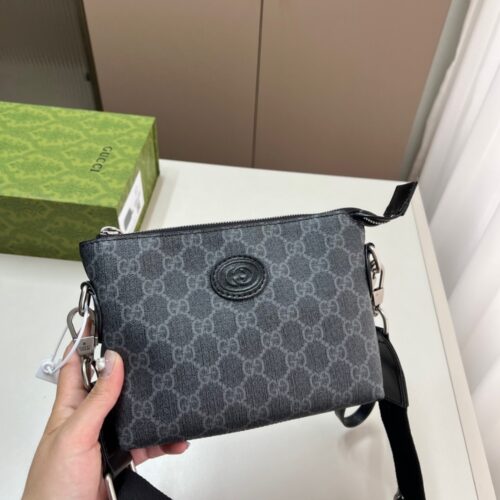 Alternative view of Gucci GG Supreme Canvas Messenger Bag Black 29Cm 723306 92THN 1000
